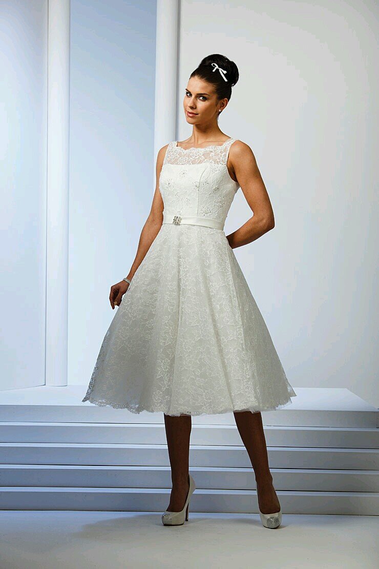 we provide stunning bridal attire at affordable prices.  Our wedding packages start fro £2014
