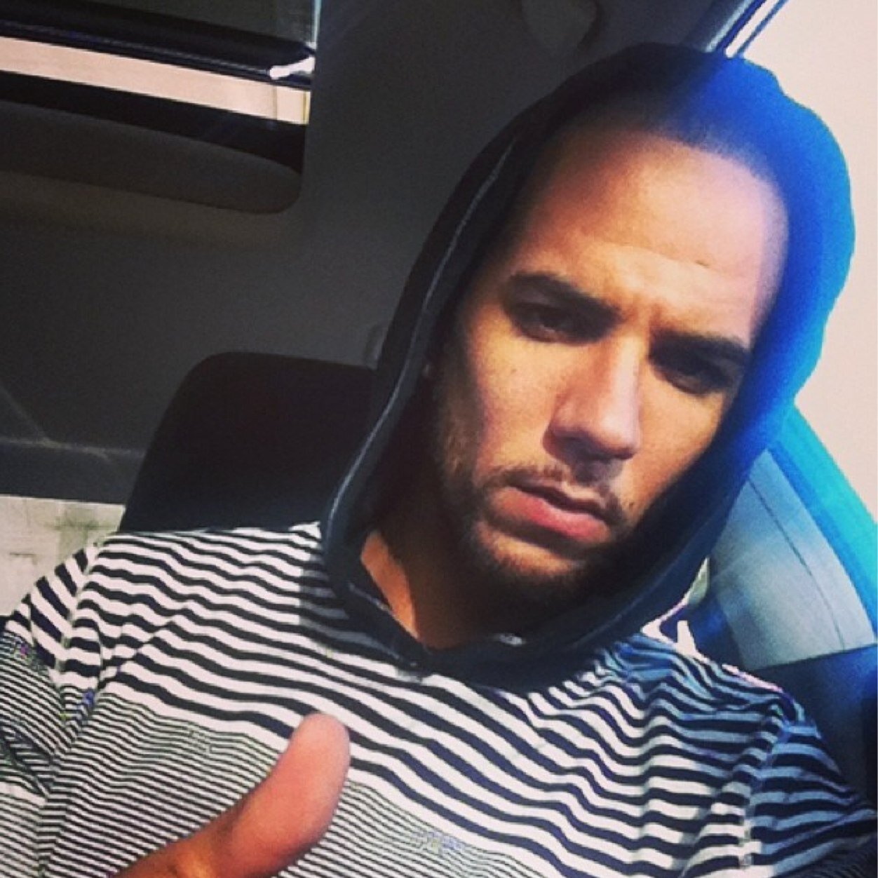 2_worldsIn1's profile picture. I could be better than i am. Your girl likes me. #MixedShit