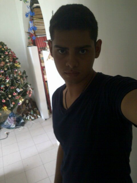 Leon17l's profile picture. 