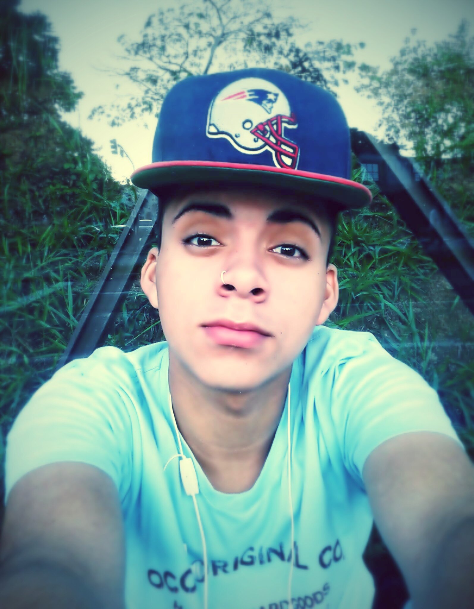 Faz assim chega beijando