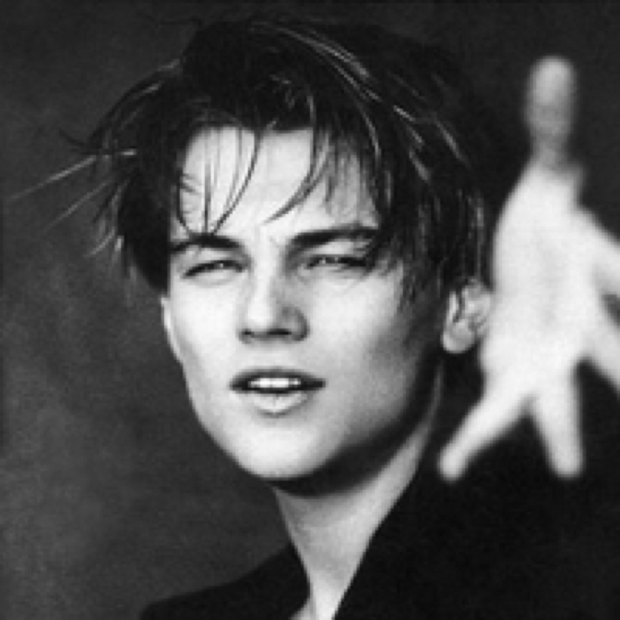 Leonardo DiCaprio • single • etero