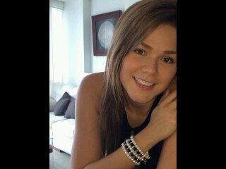 Eres la mejor y con gran ♥ @blancomariat te admiro desde venezuela y amo al papasito @elviskarl
