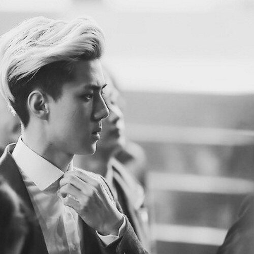 because being a sehun roleplayer is too mainstream.