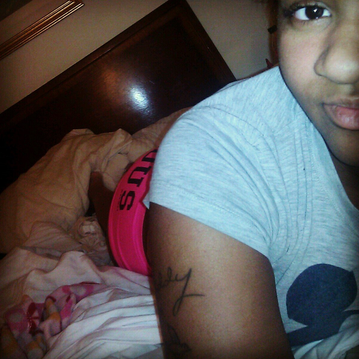 follow my other account @Peanutt__Butter #tfb FMOI : @_perfection_needed I follow back.