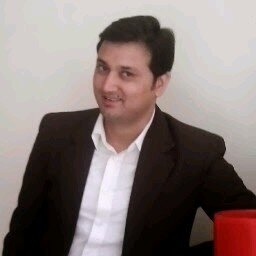 Digital marketeer, Internet addict, passion for Tech, love to explore new age marketing mantras!