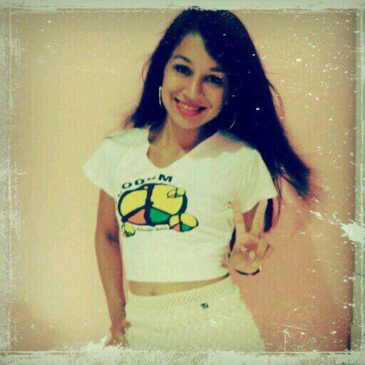 Instagram: @fabiolaprestes