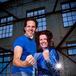 Feestduo De Overburen!!
Geen geluidsoverlast van deze Overburen.
http://t.co/WS2WF0OC8S