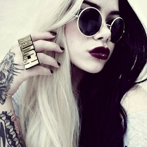 SuicidalAna_'s profile picture. 