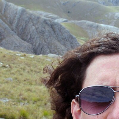 ro_galan's profile picture. Diseñador Gráfico.