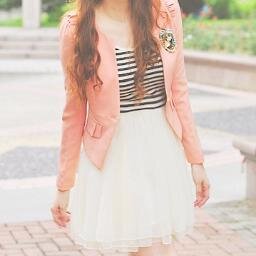 StyleGuideEire's profile picture. All the latest style trends and gossip! Website coming soon!