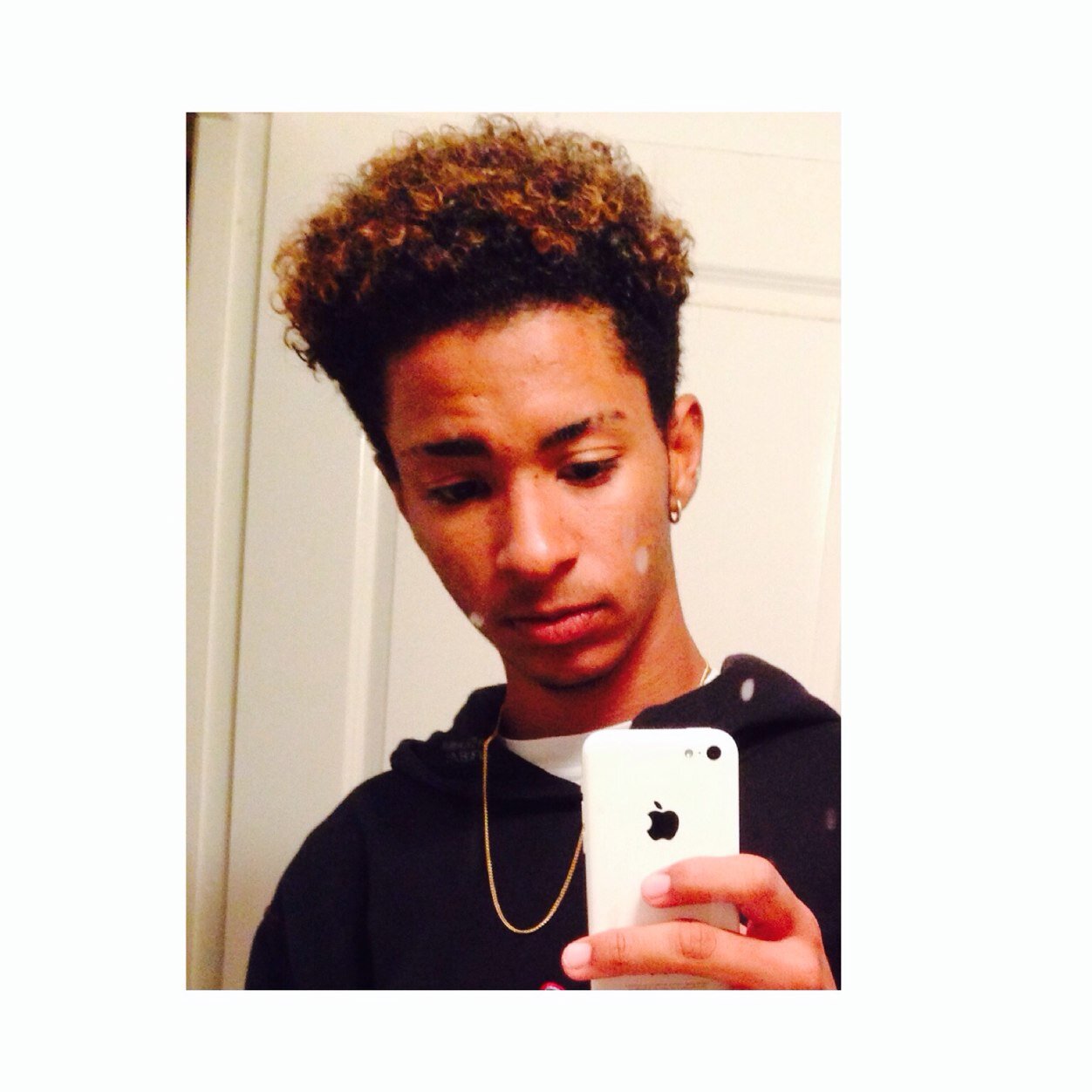 Killian_Ayg's profile picture. Killian Allan, 05/05/96. You're strong enough to meet your destiny. #TeamSchoelcher #ReggaeAddict