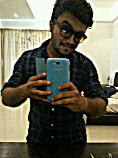 rahulrowedy's profile picture. 