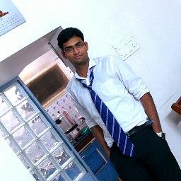 ?1?I'm CoMpLiCaTeD?!?              Passionate abt @Arsenal & Possessive abt things I LOVE. Engineer. Hotelier. @trishtrashers fan. Chennai Payan.