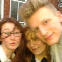 hey i am kayleigh :) if you follow me i follow back