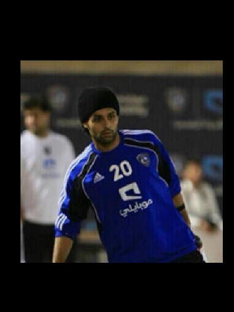 شفتوا الهلال بعودتهه كيف يسععد ملاين ؟ شفتوا الحياهه برجعتهه كيف صارت ♡ ~