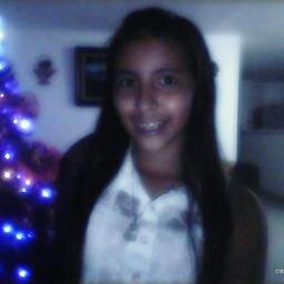 divertida, alegre, me gusta q sean honest@s conmigo y q sean super especiales.. =)