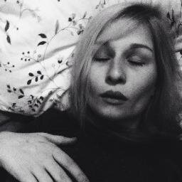 loveonlychui's profile picture. love/ light