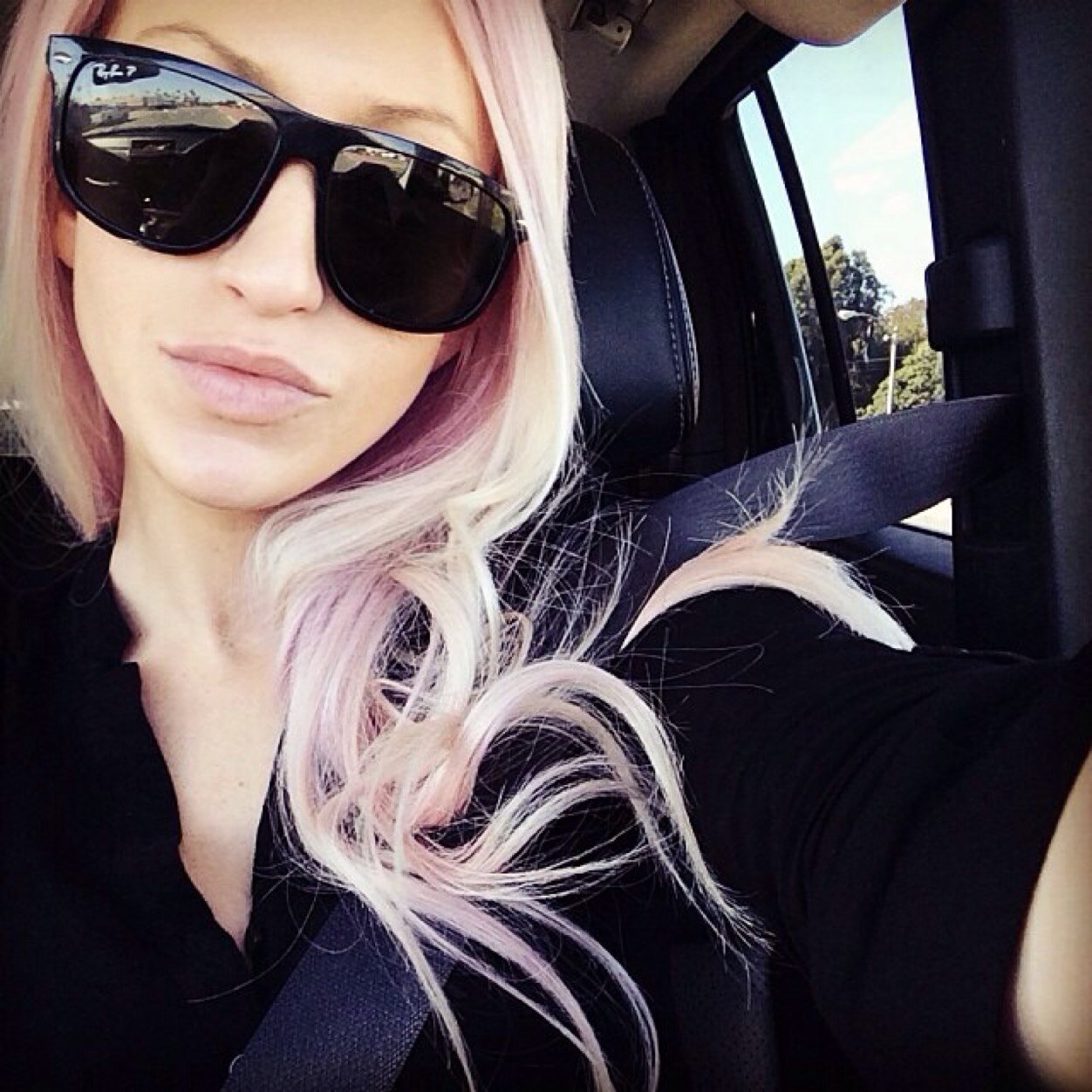 JoIieLucker's profile picture. Navigating through this world with my mini me. Half my heart is missing