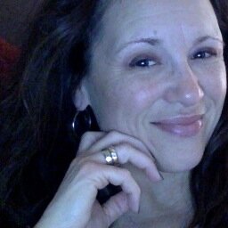wife, mom, marketer.