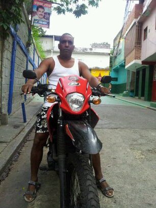 yanfiguera's profile picture. 