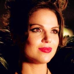 EvilQueenFTL's profile picture. AU de @PerfectParrilla || Evil Bitch. Mi final feliz es la cabeza de Snow White en una bandeja. Kneel before your Queen, bitches. Long Live the Evil Queen ~