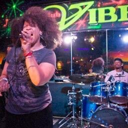 kamshowers's profile picture. 