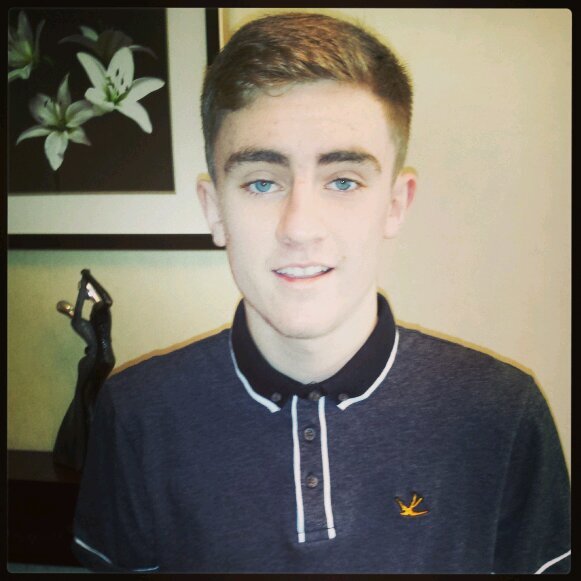 Rugby League, Football and Basketball! That basically sums me up! Follow my other account @Xeon_Vintage