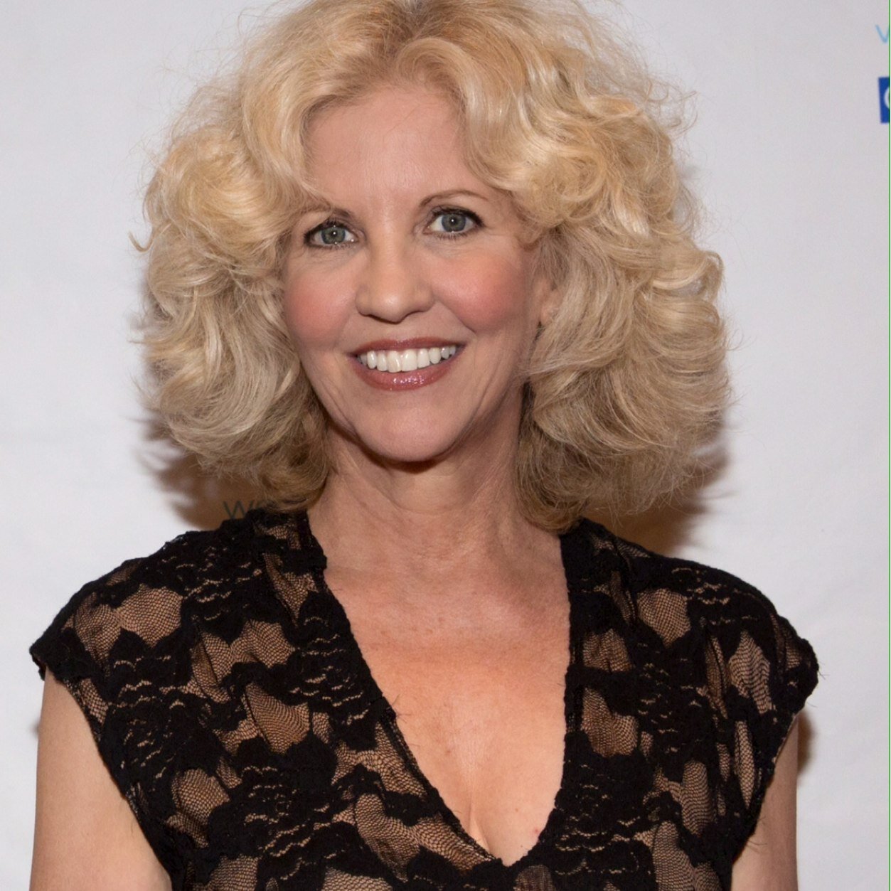 Nancy Allen Images & Pictures - Becuo