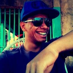 se eu naum sou eu?
quem eu posso ser?
a naum ser eu mesmo...
rsrsrs