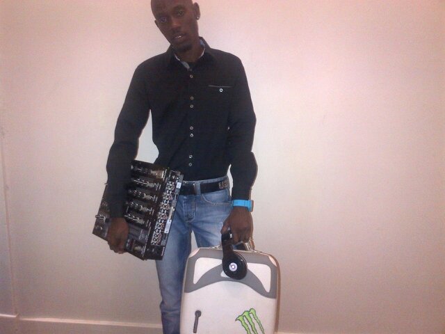 deejay_masterv's profile picture. Number 1 soweto top dj 40's finest