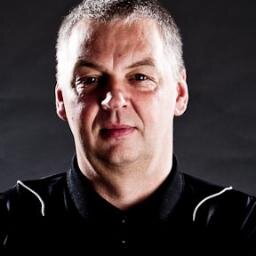 Gaflari. Hafnfirðingur.  Líddsari.  Óþægilega mikið fyrrverandi handboltamaður