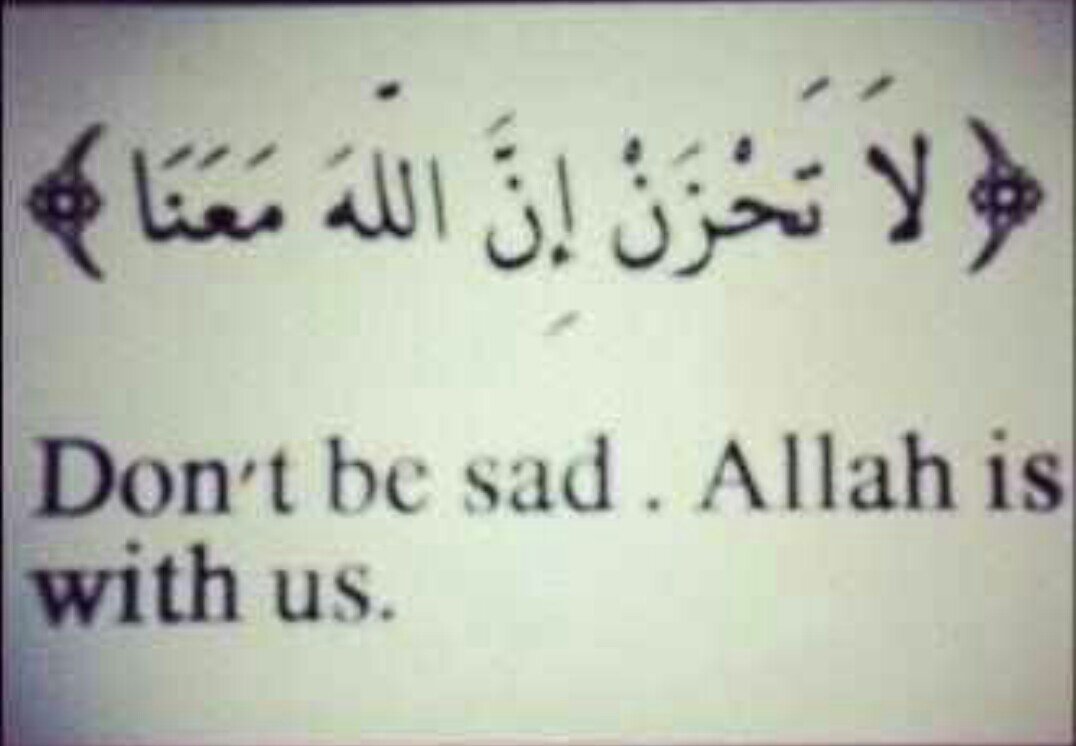 ‏لن نخلد بالدنيا ، لَن نعيش فيها أبدا ، هو عمر واحد و تعُودَ الأرواح لبارئَها و تصبحُ الأجساد تُرابآ ، فلنبنِ عمرا اخرَ بالأثر الحَسن