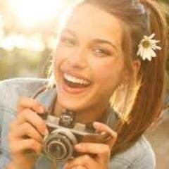 ValenR_8's profile picture. 19; soñadora a mil por ciento