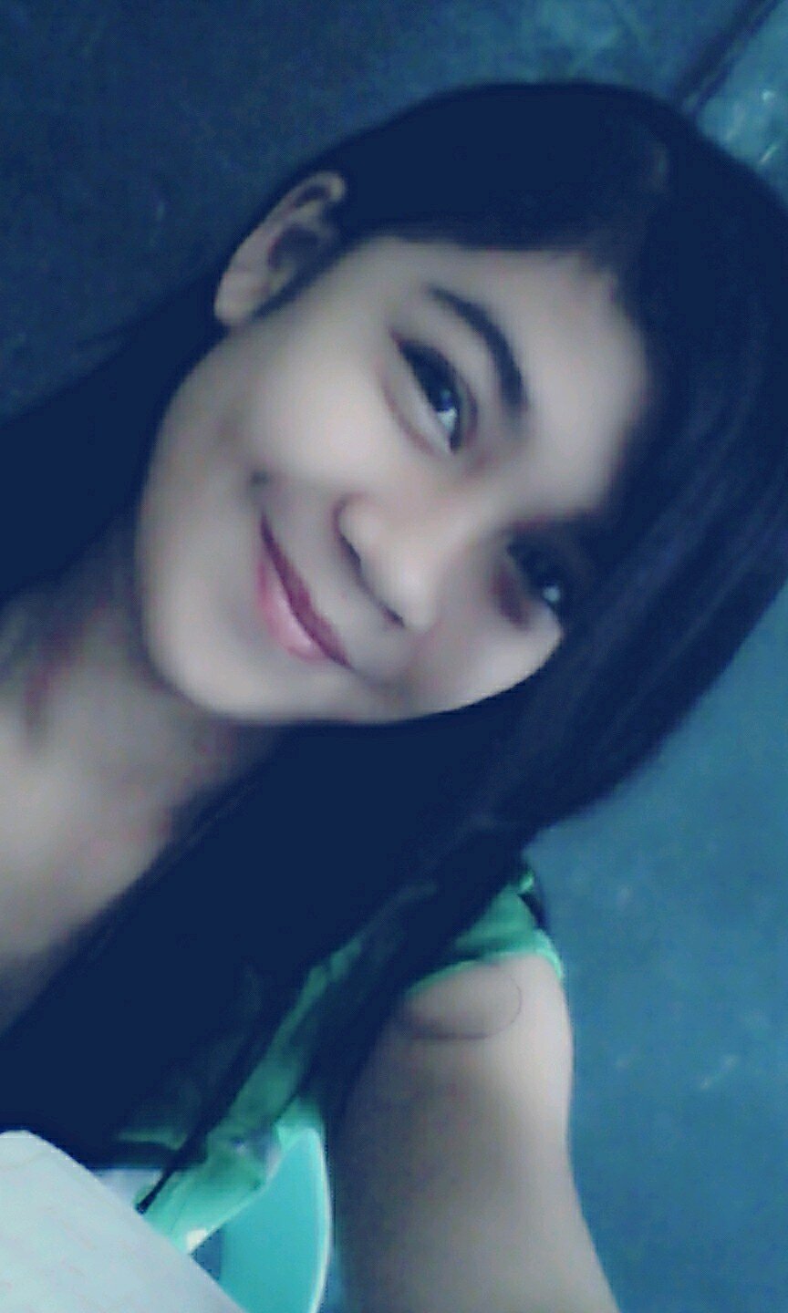 I don't care about perfection. I live in reality and based on originality. Forget the looks and respect the personality ♥