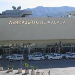 El funcionario Malaga Aeropuerto Twitter feed 24/7