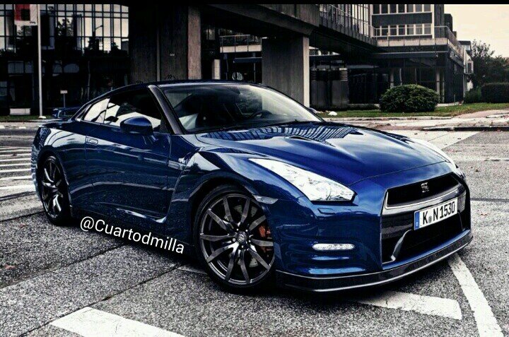 Sin corazón solo seríamos máquinas.
 Cuenta dedicada a los mejores coches...SIGUENOS!!!
Email:1.4cuartodemilla@gmail.com