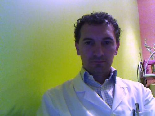 victormvm's profile picture. Especialista em Medicina Natural Integrativa; um quê de Humanista, de Estoico e Gnóstico no atanor da vida…