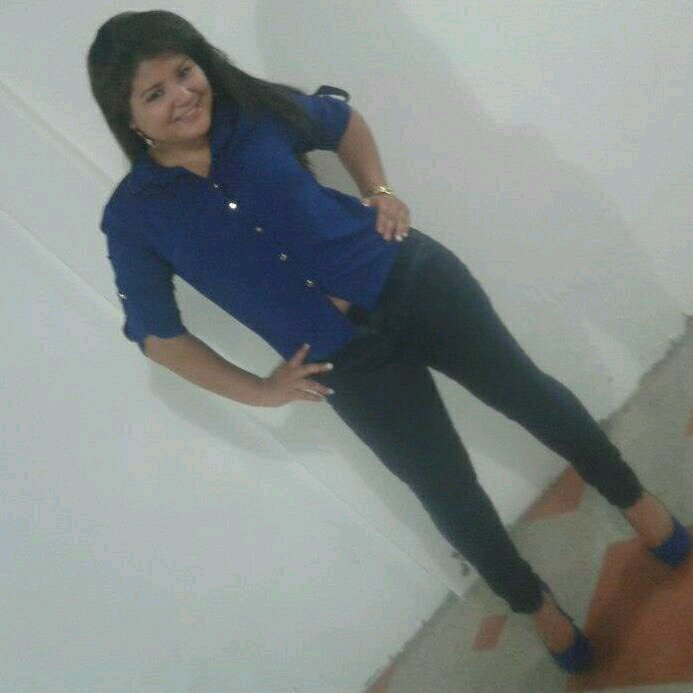 tengo una nenaa la cual la amoo demasiadoo y es todo en mi vida