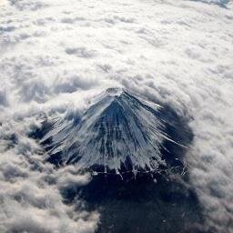Breathtaking daily pictures of gorgeous mountains from around the globe.