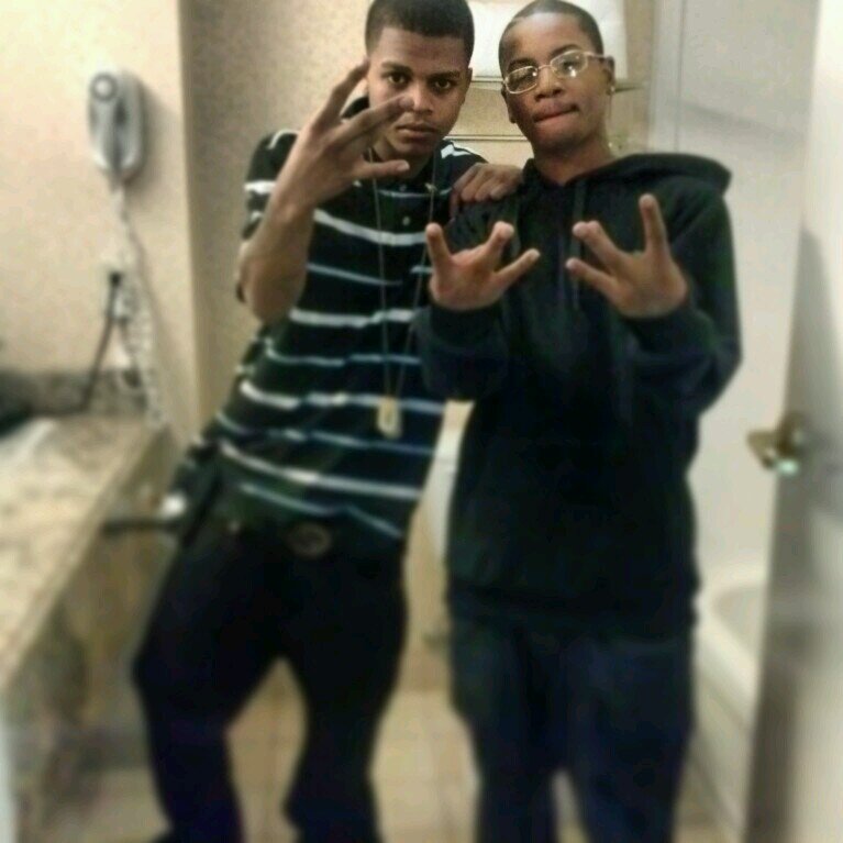 Fuck You Pay Me, Team #Westside #GD
#Feb28th #FreeJr. #FreeDaquan #FreeRichard #FreeMeechie #FreeAus #FreeMario #FreeQuel #FreeSmiles