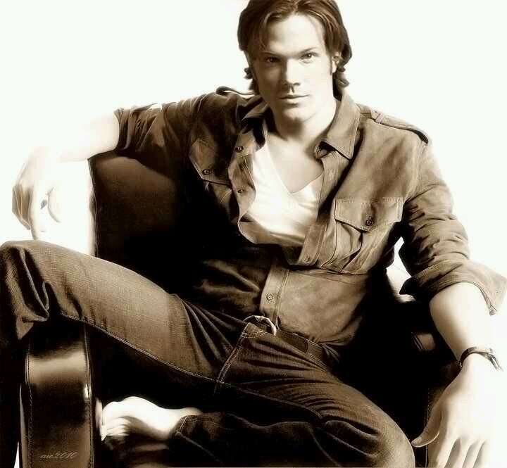 iDeathDick's profile picture. The penis of Sam Winchester. Despite what some people may say, I am /not/ cursed.