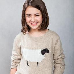 Paulinha , Oficial de Amor A Vida... Mãe : Paloma , Pai : Bruno. Twitter Único ! Paulinha Ironica