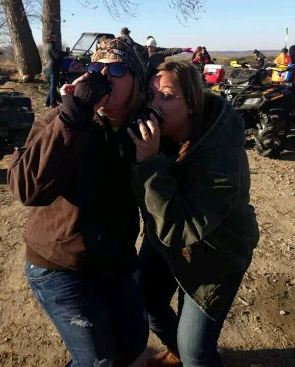 I love #LOTO and being with my girls! River days and bonfire nights are best for hangovers. Love being happy and the life of the party!