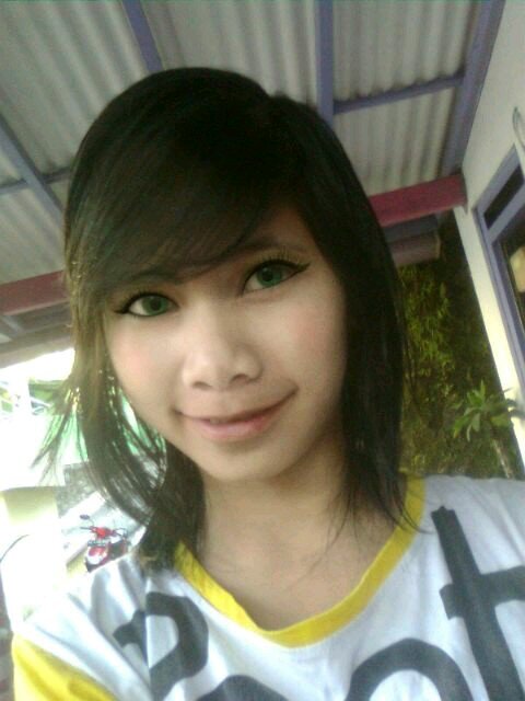 Hal yang gue benci:
1.dibohongi
2.disakiti
3.ditipu
4.dihianati
5.diceramahi
6.disuruh^
7.belajar
8.sok tau
9.over
10.jaim