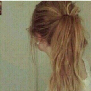 gogo_iu's profile picture. 