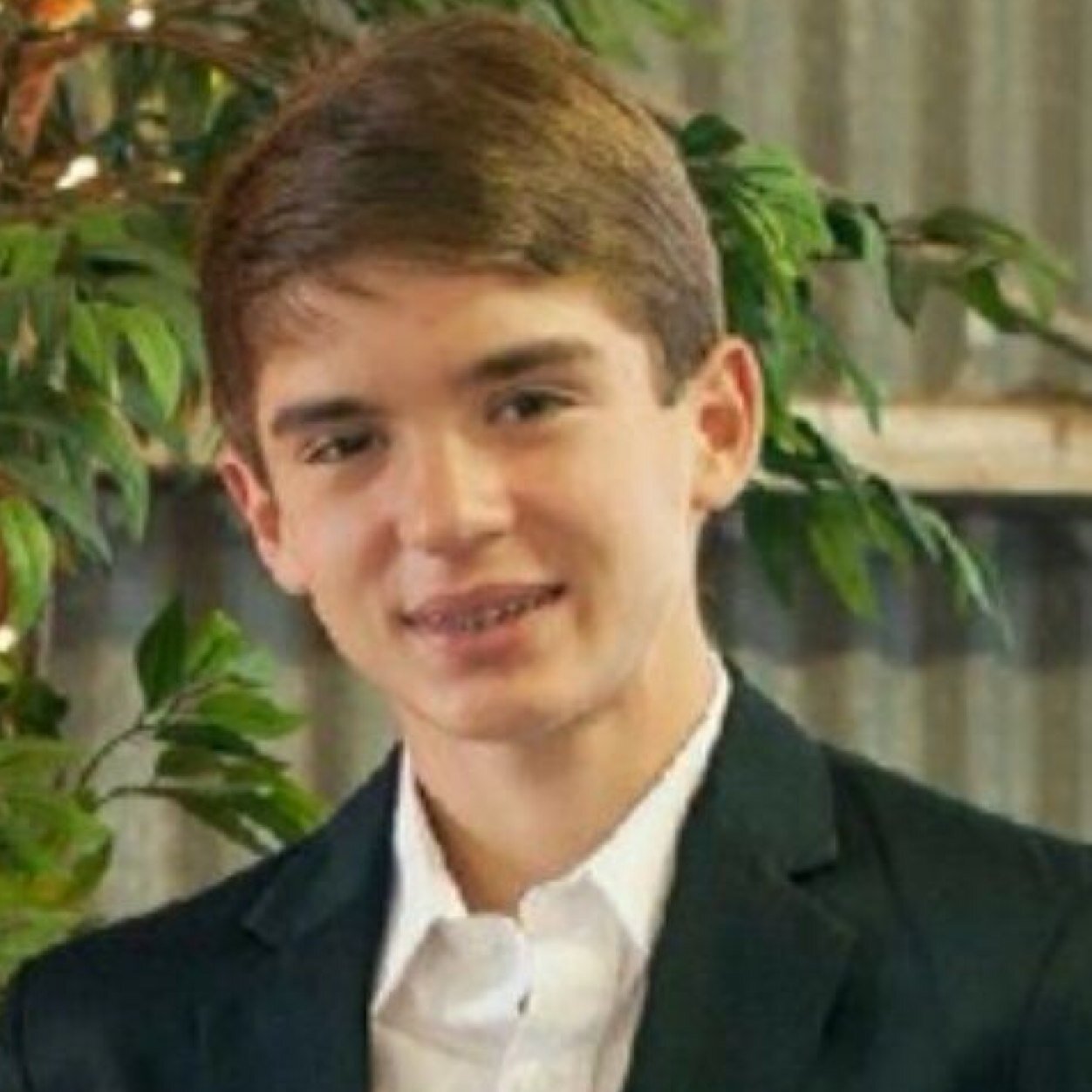 Competitive CoD Player Owner of React Tourneys @reacttourneys
