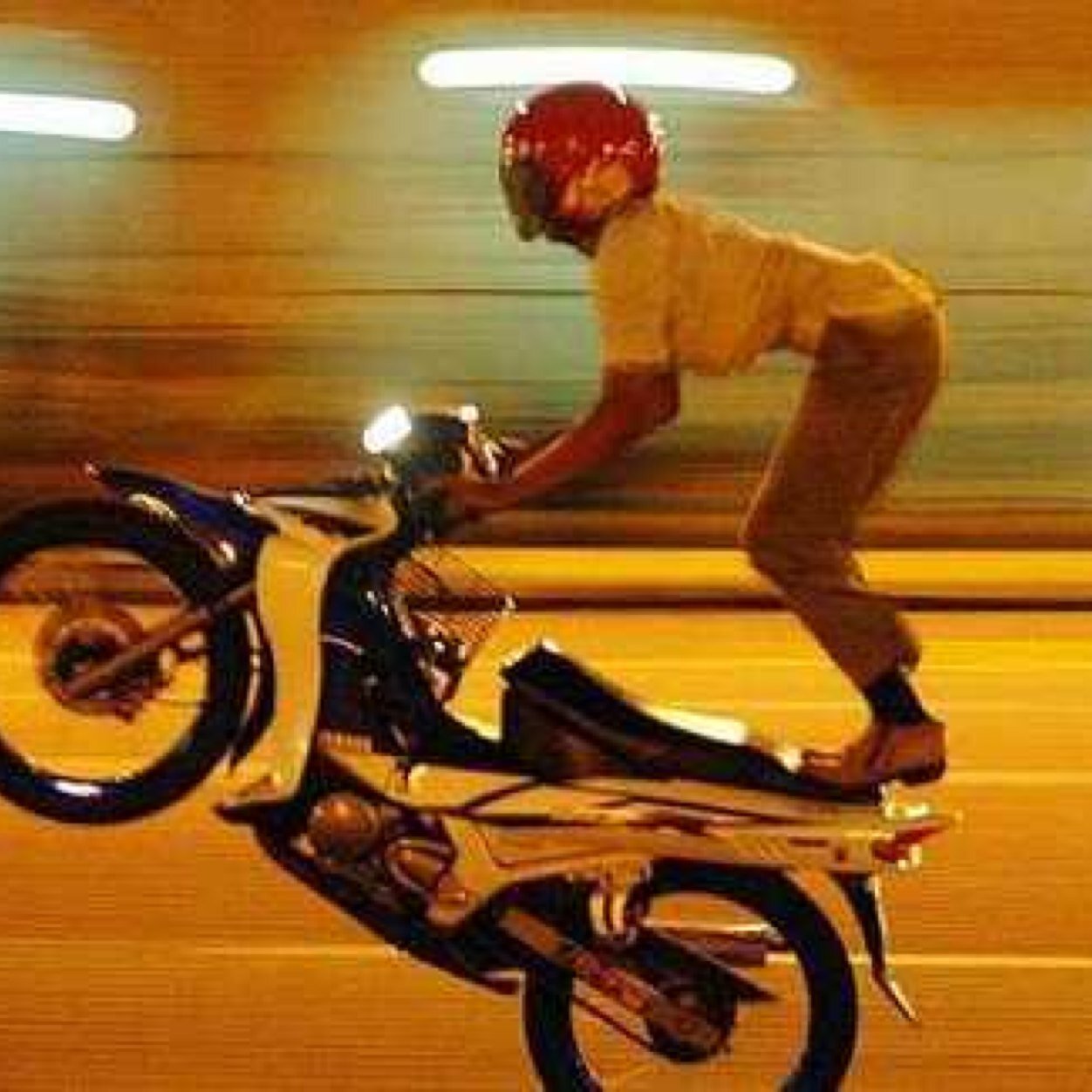 Aku rempit lagi best ah sial!