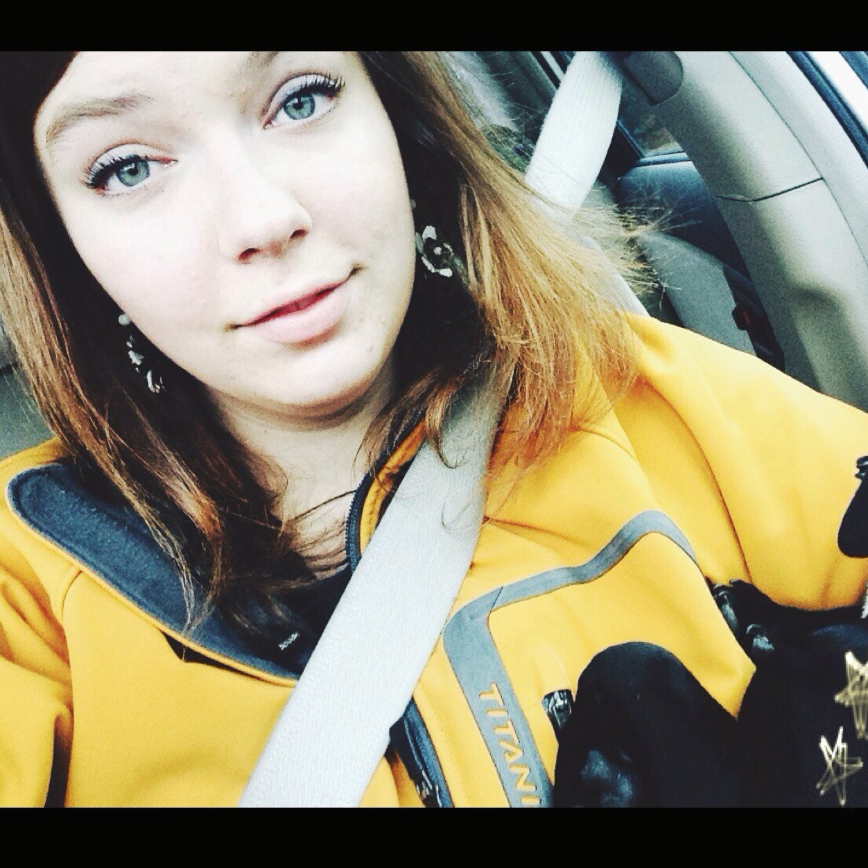 dianakahlaire21's profile picture. radiate positive vibes // gypsy soul // 420. // technician.