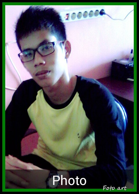 youhendra6h's profile picture. singel boy