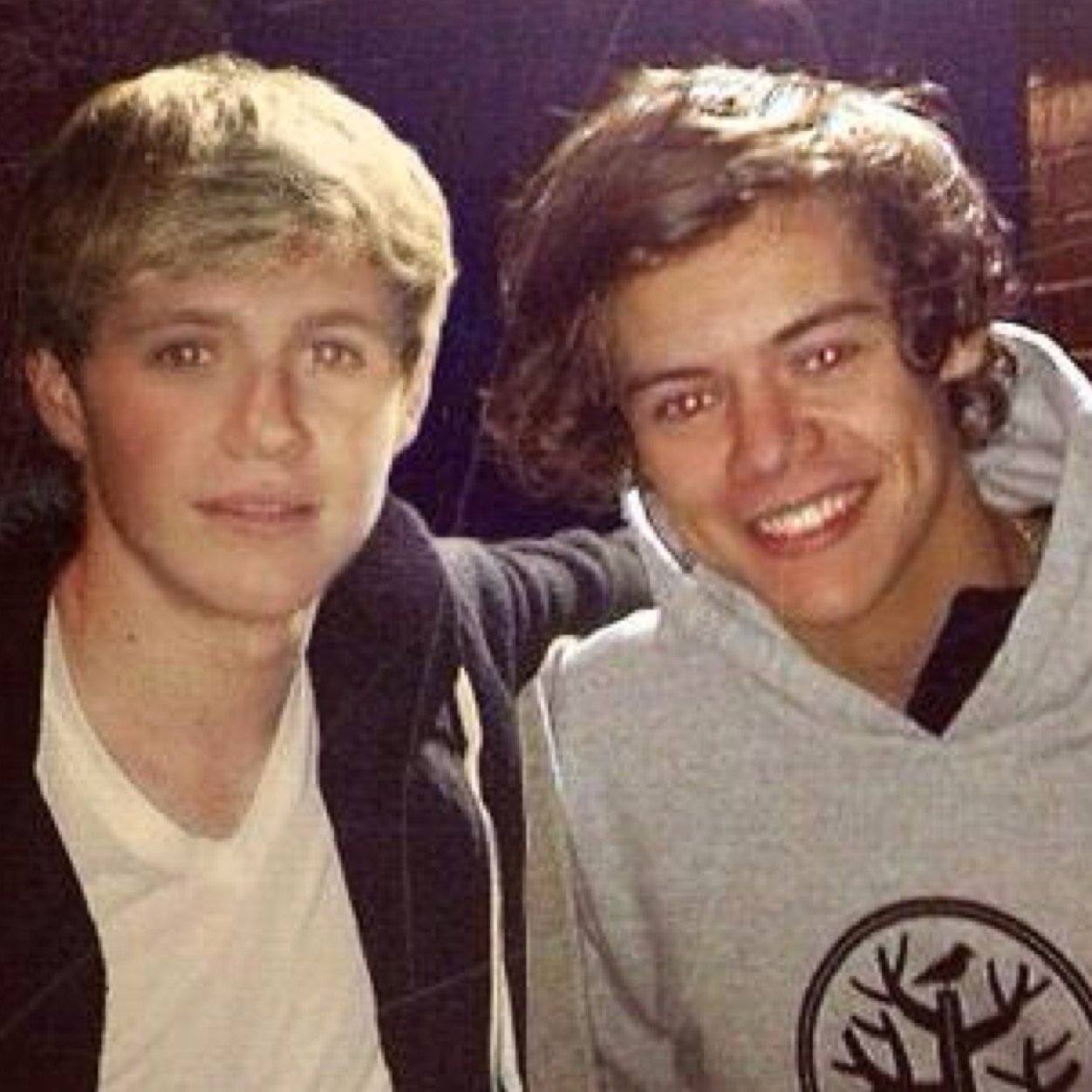 Dont follow me, follow @lasagniallh :)